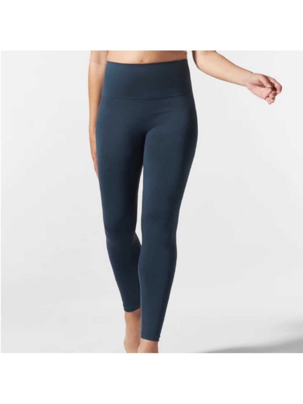 Blanqi Everyday Leggings in the Color Storm - Size Medium